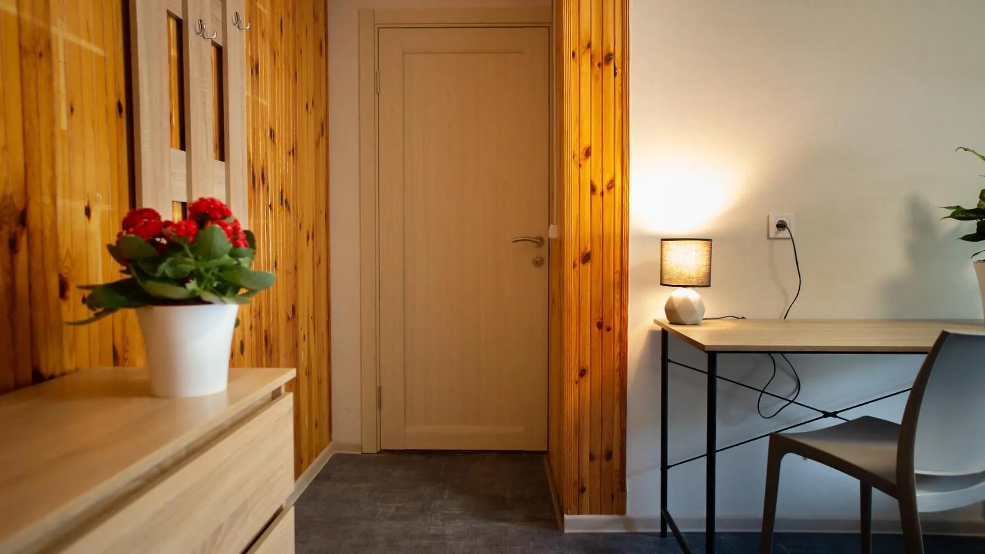 Hostel Хостел Єжитло Щекавиця Kyiv Ukraine