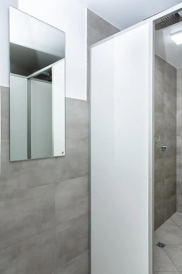 Hostel Хостел Єжитло Щекавиця Kiev Ukrayna